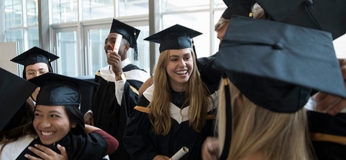 13 Things That Will Definitely Happen on Graduation Day main image