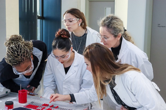 London College of Fashion, Cosmetic Science