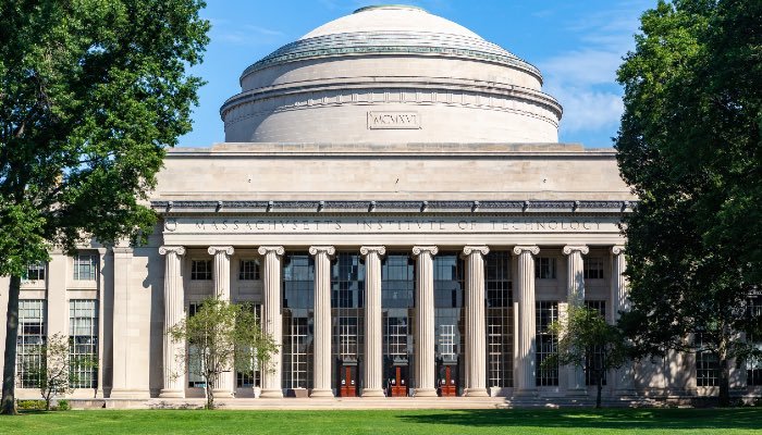 MIT Sloan School of Management