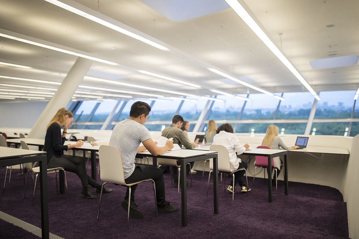 WU (Vienna University of Economics and Business) : Rankings, Fees ...