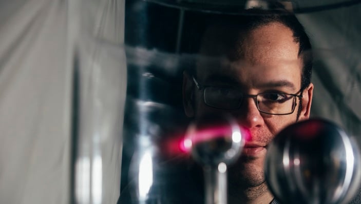 Queens University Belfast - Engineering & Physical Science