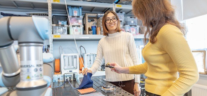 3 Reasons Why STEM Students Need to Learn About Entrepreneurship - Vimarsana News