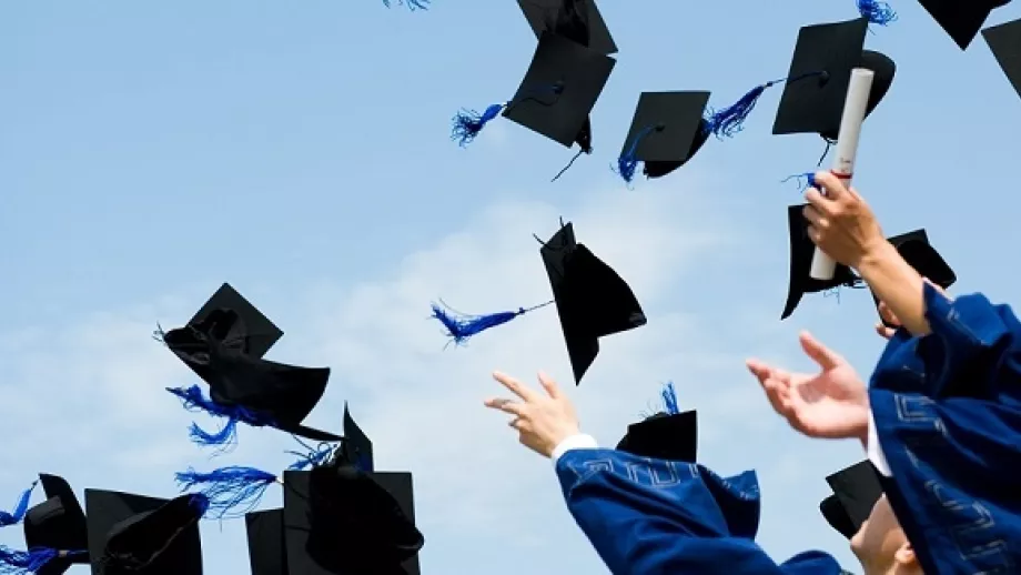 10 Good Reasons to Go to Grad School