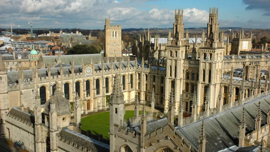 Oxbridge: The Myth and the Reality