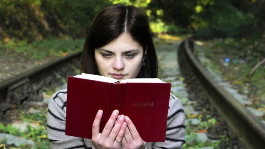 Things You’ll Only Understand If You’re a Literature Student main image