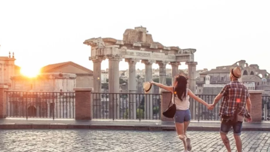 The 9 Most Romantic Places to Study Abroad main image