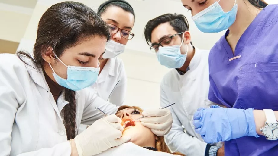 Top dentistry schools Top Universities